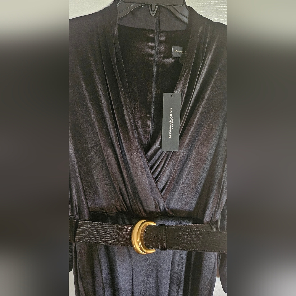 NWT Donna Karan Velvet V-neck Jumpsuit: Black W/Black Belt: Size- 14 - Picture 7 of 12